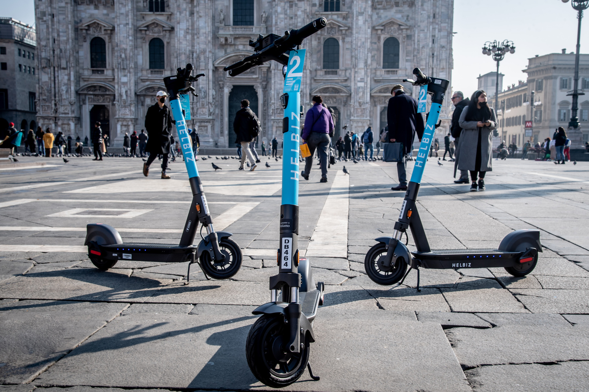 Nuova flotta di monopattini Helbiz a Milano Nuova flotta di monopattini Helbiz a Milano