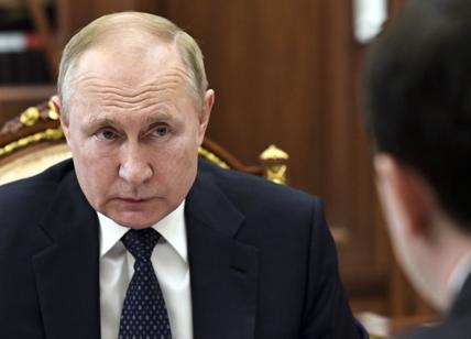 Putin "ha un sosia contro i colpi di stato ma potrebbe morire di infarto"