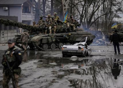 Ucraina, attacco missilistico su Kiev. Colpiti edifici residenziali