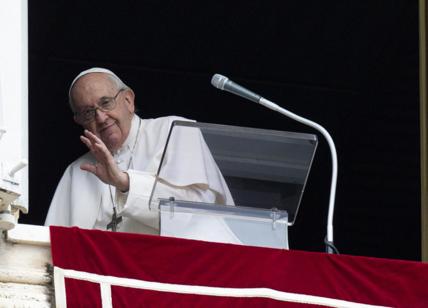 Papa Francesco si dimette: il viaggio a L'Aquila e nuovi cardinali. I segnali