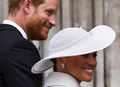 Royal Family, Harry e Meghan ignorati da William-Kate al Giubileo della Regina