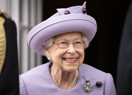 La regina Elisabetta II e i soldi dei contribuenti
