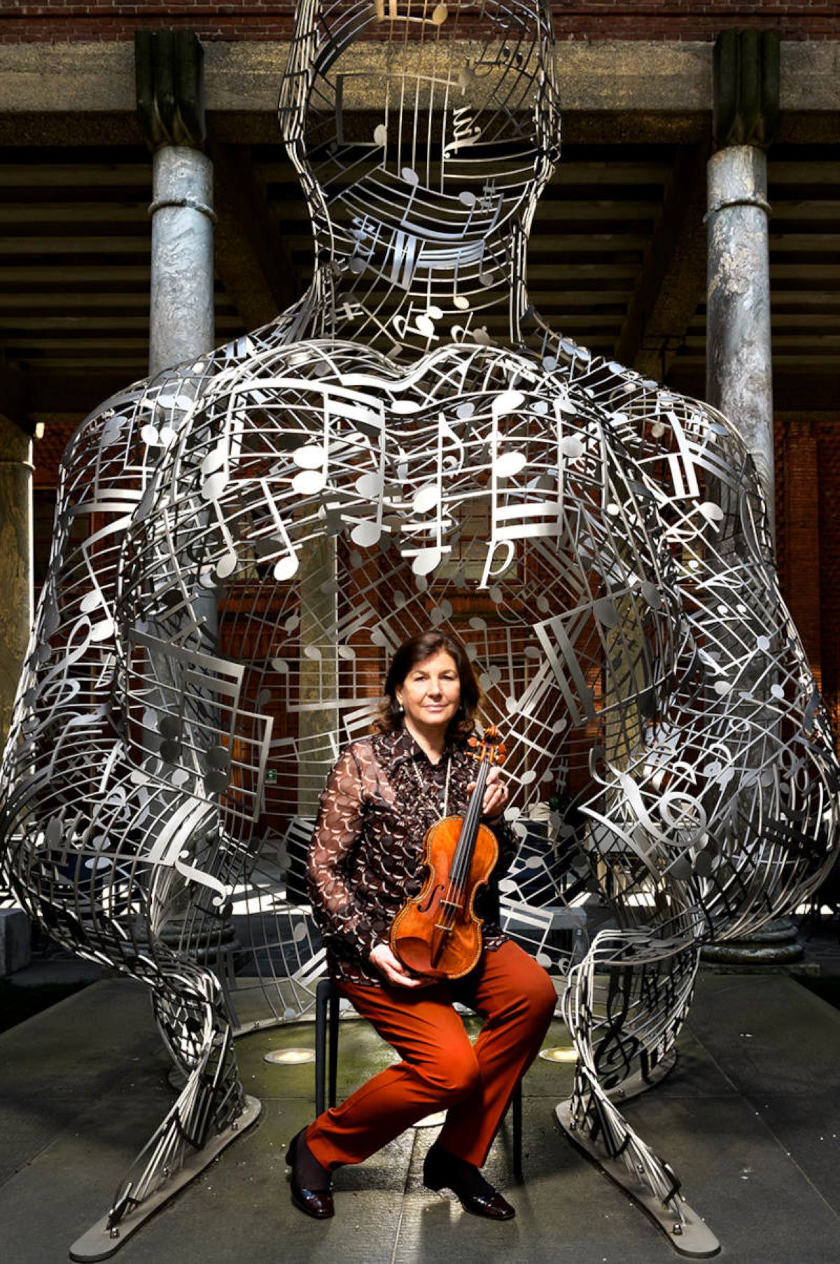20. Virginia Villa Fond Museo del Violino Antonio Stradivari Cremona ph. Gerald Bruneau 20. Virginia Villa Fond Museo del Violino Antonio Stradivari Cremona ph. Gerald Bruneau