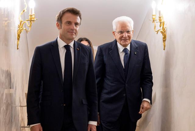 Emmanuel Macron e Sergio Mattarella Emmanuel Macron e Sergio Mattarella