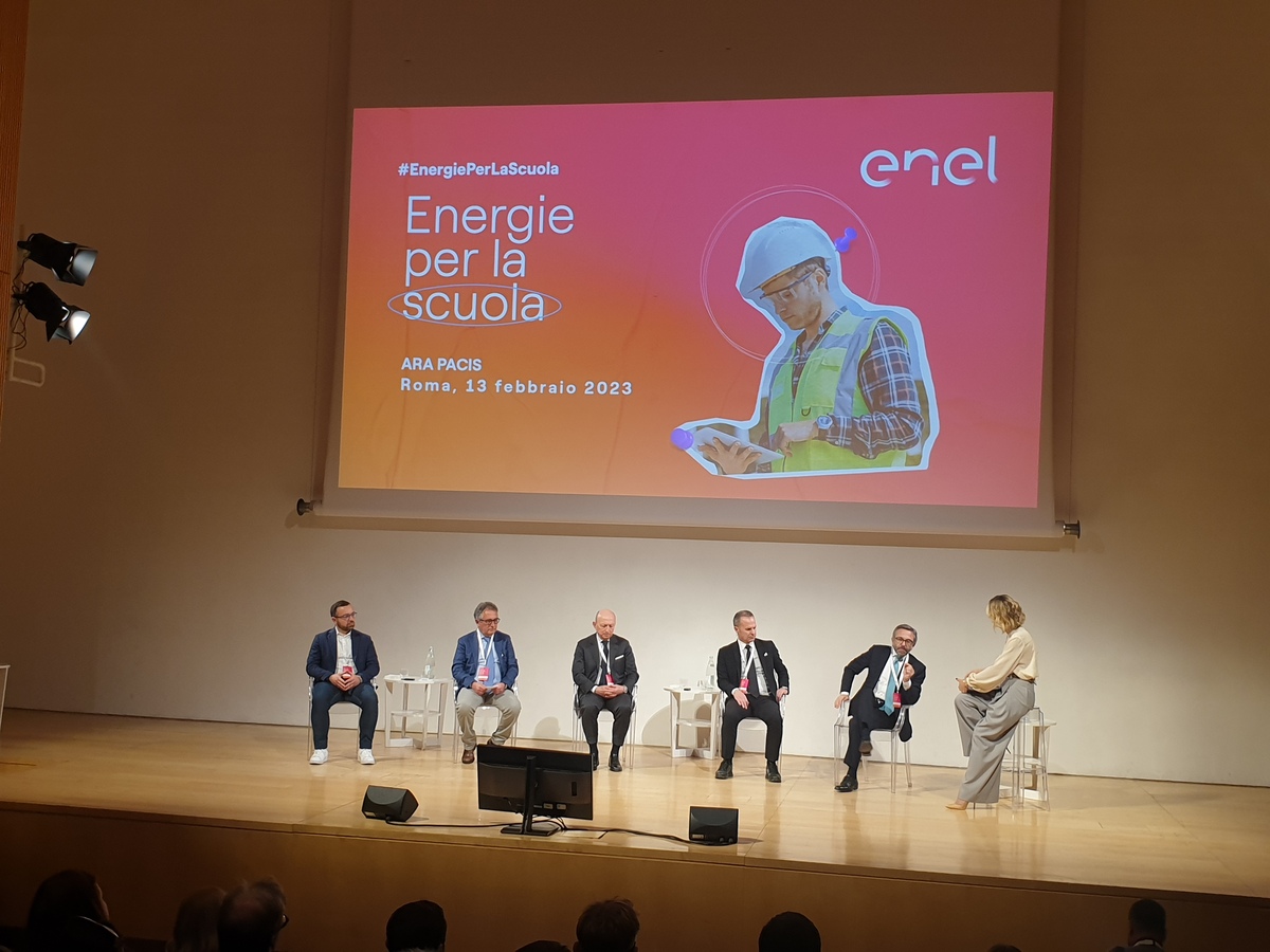 Enel, presentato il progetto “Energie per la scuola” Enel, presentato il progetto “Energie per la scuola”