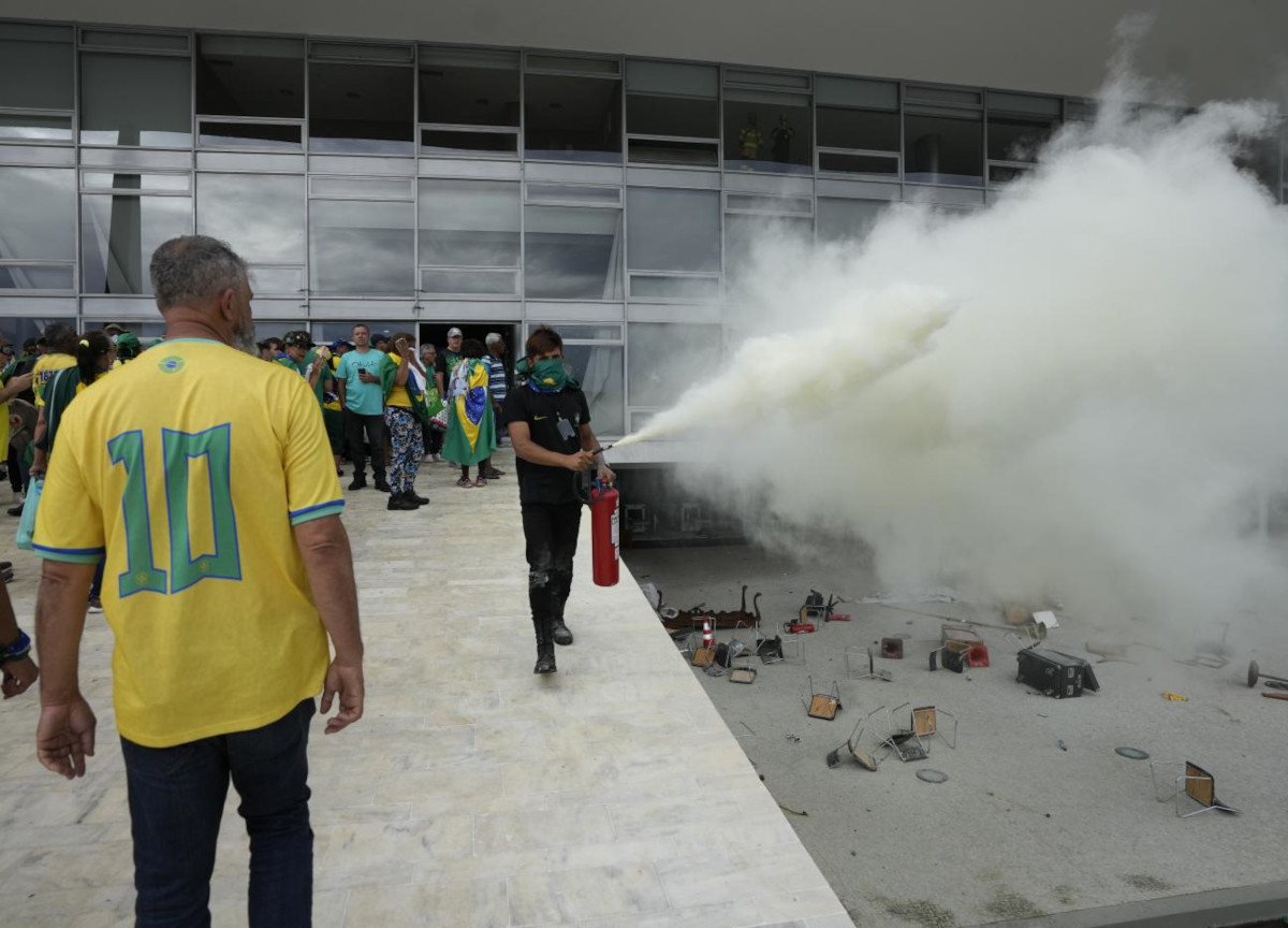 brasile, assalto al congresso, bolsonaro