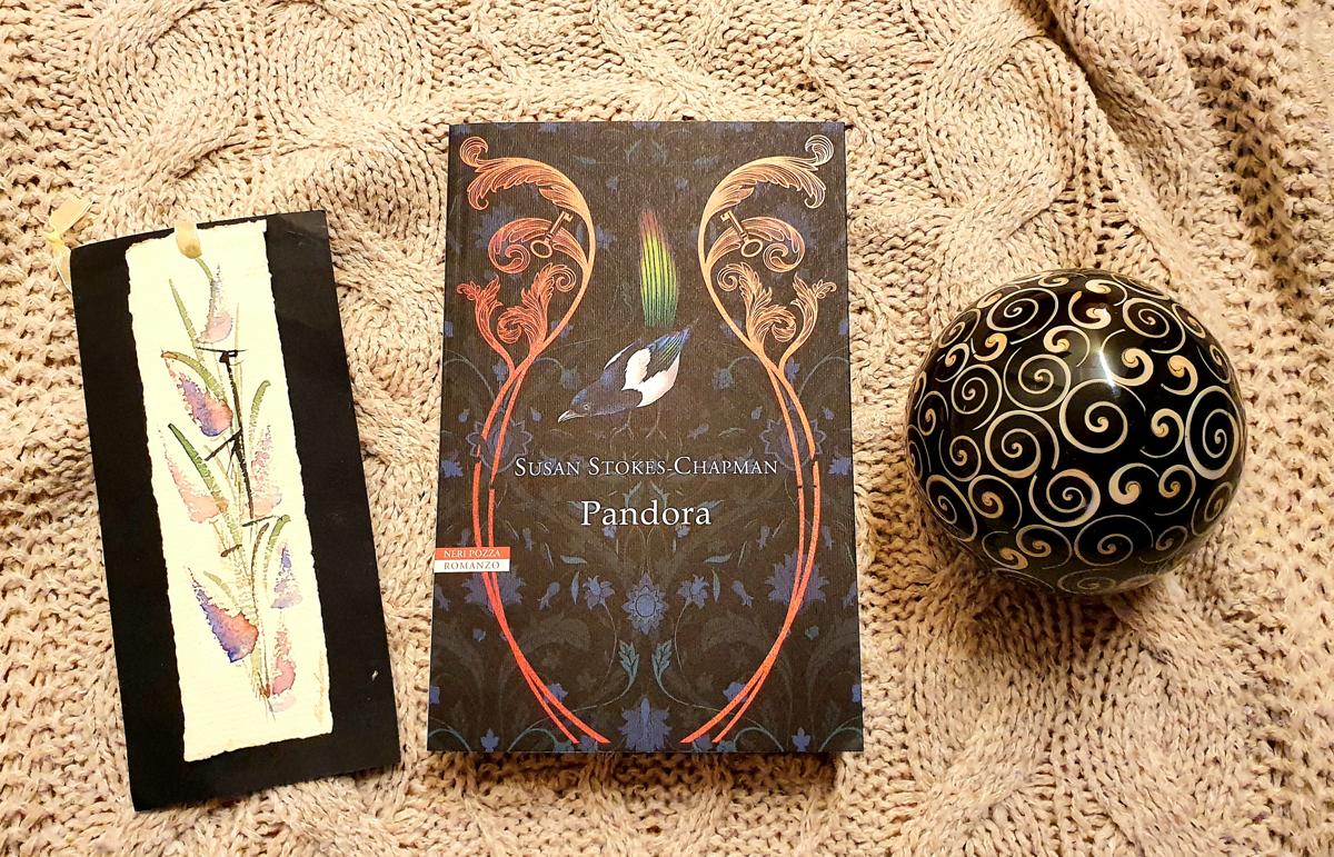 Speciale San Valentino: 3) "Pandora" di Susan Stokes-Chapman (Neri Pozza) Speciale San Valentino: 3) "Pandora" di Susan Stokes-Chapman (Neri Pozza)