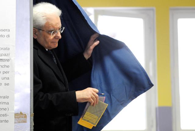 Mattarella al voto Mattarella al voto