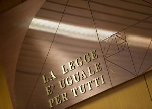 Riforma della giustizia, la solita guerra di religione di Simone Rosti