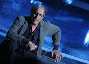 Adriano Celentano bussa alla porta della Rai e viale Mazzini gli spalanca anche Sanremo, accetterÃ ? I retroscena