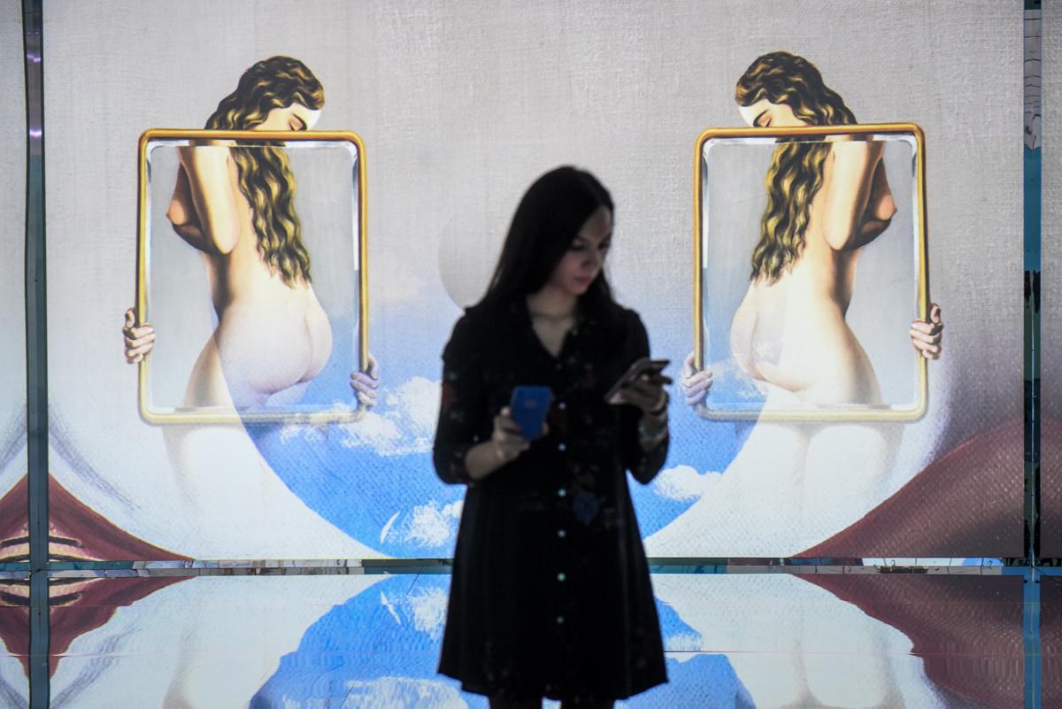 Scatti dall'esposizione su Magritte alla Fabbrica del Vapore di Milano (2108) Scatti dall'esposizione su Magritte alla Fabbrica del Vapore di Milano (2108)