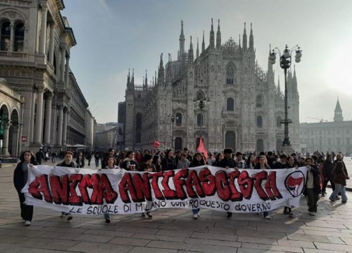 "No Meloni Day": corteo a Milano "No Meloni Day": corteo a Milano