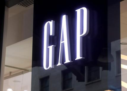 GAP a Milano, chiude il negozio dopo 12 anni. Giù la serranda dal 7 ottobre