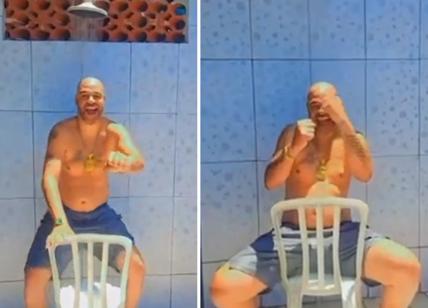 Adriano, balletto sotto la doccia: video show dell'ex Imperatore dell'Inter