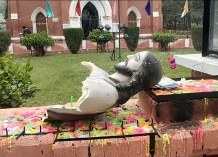 India, cristiani perseguitati. Statue di Gesù distrutte e sprangate ai preti