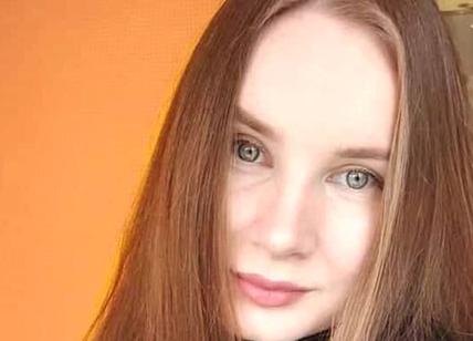 Femminicidio, giovane 23enne ucraina uccisa a coltellate, fermato ex marito