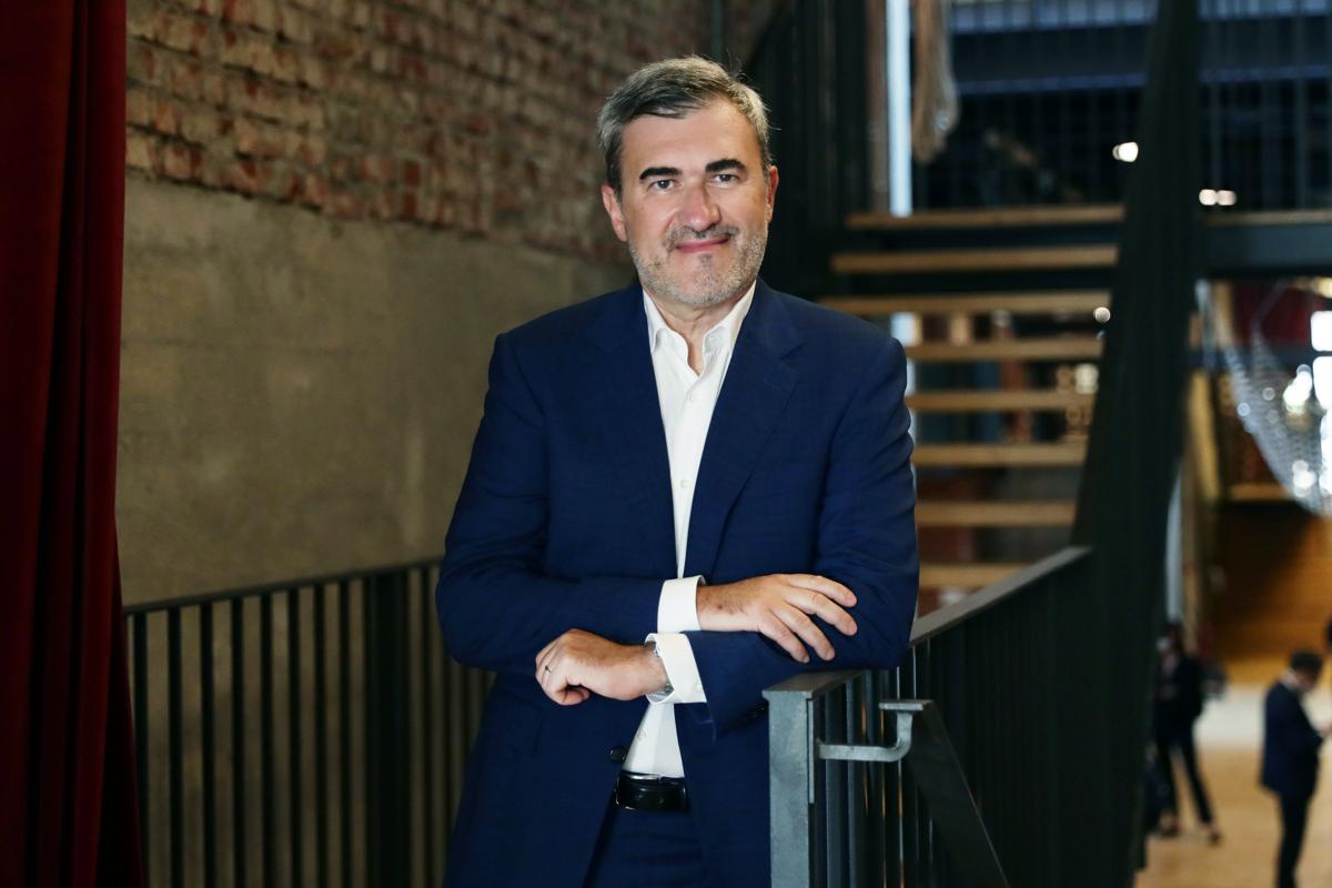 ANDREA SANTAGATA DIRETTORE GENERALE MONDADORI MEDIA ANDREA SANTAGATA DIRETTORE GENERALE MONDADORI MEDIA