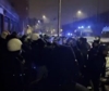 Roma, scontri con la polizia allo sgombero del circolo CasaPound