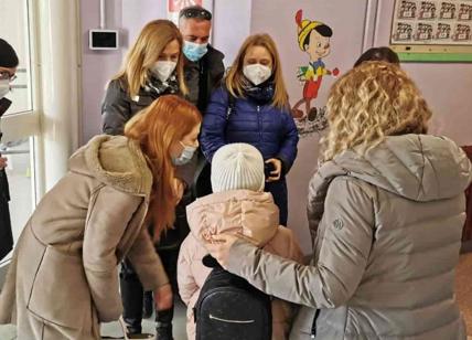Dalla guerra a nuova vita. Bambina ucraina accolta in classe a Fiumicino