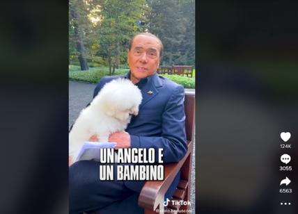 Berlusconi: "Ecco il figlio di Dudù, metà angelo e metà bambino". VIDEO