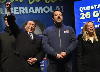 Salvini lancia l'Opa su Forza Italia. Meloni boccia il piano leghista