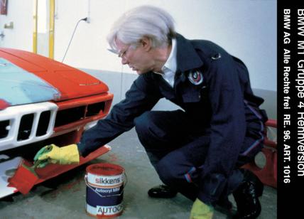 La BMW M1 dipinta da Warhol nel 1979 protagonista della mostra “Andy Warhol"
