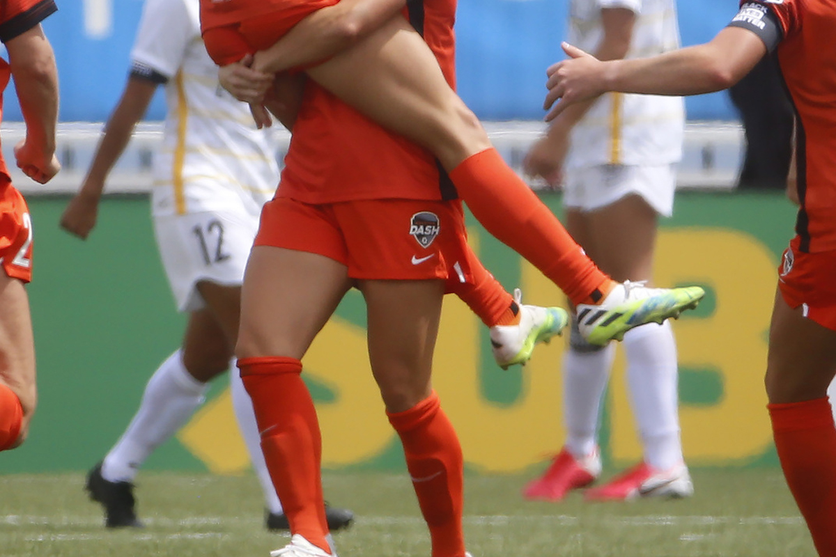 Calcio femminile, bufera Usa: abusi sessuali, video a luci rosse...  Scandalo - Affaritaliani.it