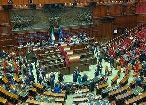 Parlamentari sempre piÃ¹ viziati, arriva alla Camera pure il gelato artigianale con coppette di ceramica