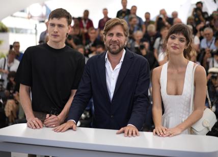 Cannes 2022: 'Triangle of Sadness' di Ostlund vince la Palma d'Oro