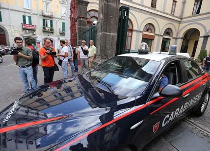 Mazzette e sesso in cambio di appalti: 13 arresti nel napoletano