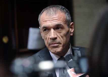 Regionali, Cottarelli: "Escludo candidatura ma mai dire mai..."