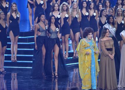 Miss Italia, il transgender Federico nato donna si iscrive e sfida il concorso