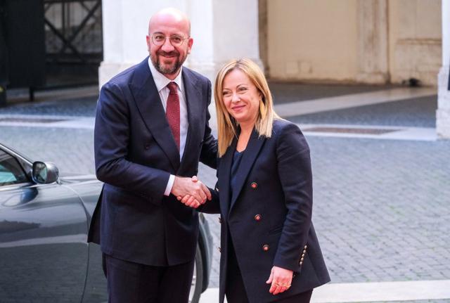 il presidente del Consiglio europeo Charles Michel e Giorgia Meloni il presidente del Consiglio europeo Charles Michel e Giorgia Meloni