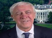 Crozza/ il politologo guerrafondaio Edward Luttwak: “Come nei film per apprezzare felicita’, devi passare attraverso la guerra. grazie al conflitto limoni come se non ci fosse un domani”