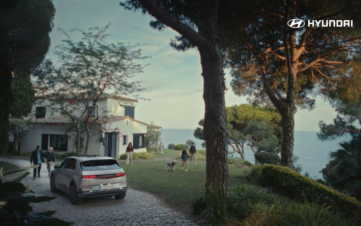 Hyundai, al via la nuova campagna “Let Hyundai power your world” Hyundai, al via la nuova campagna “Let Hyundai power your world”