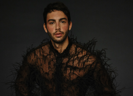 Darin, "Superstar" il nuovo singolo e il video inedito dello shooting
