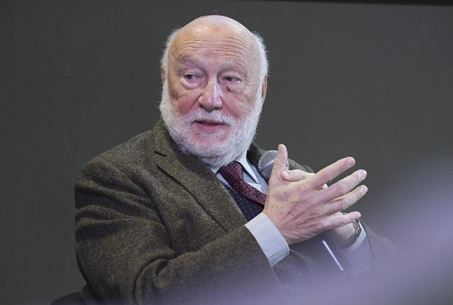 Domenico De Masi, direttore della Scuola del Fatto