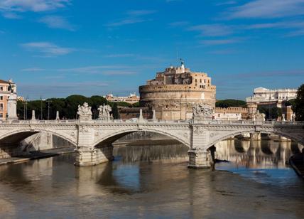 Roma, giallo sul Tevere: trovato il cadavere di una ragazza sulle banchine