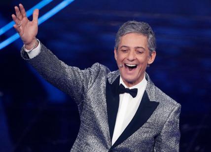 Fiorello si veste da Pooh per una notte, l'omaggio all'amico Stefano D'Orazio