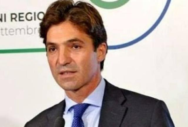 Chi è Francesco Acquaroli, tifoso dell'Inter e amante della politica: il ritratto del candidato del Cdx che punta al bis nelle Marche 