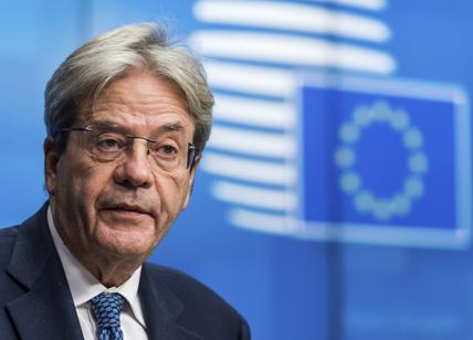 Gentiloni: "Il Pnrr non si può riscrivere". Nagel: "Inflazione al 6% nel 2023"