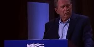 L'imbarazzante lapsus di George W. Bush che denuncia l'invasione dell'Iraq invece che dell'Ucraina