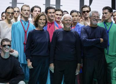 Giorgio Armani annulla sfilate Milano Parigi per contagi covid