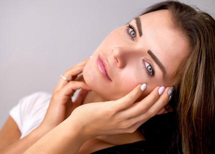 Medicina estetica, l'ultima moda? Laser lifting viso che attiva la pelle