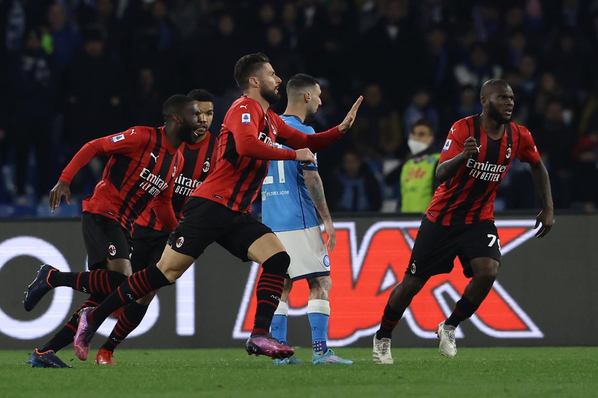 Giroud, Tomori e Kessie (Lapresse) Giroud, Tomori e Kessie (Lapresse)