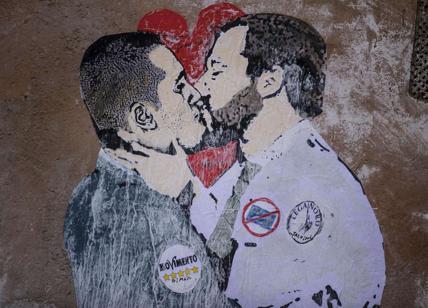 Match Di Maio-Salvini, dal bacio sul murale a Rocky Balboa contro Ivan Drago