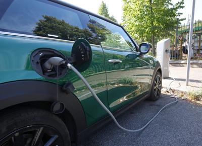 auto elettrica Sony
