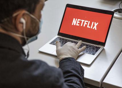 Netflix, la pacchia di condividere l’abbonamento è finita