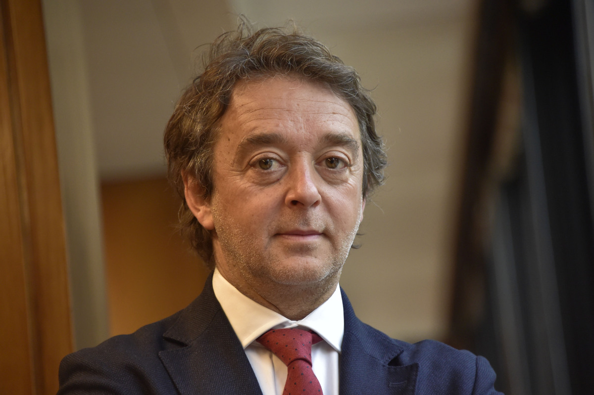 ALESSANDRO FONTANA DIRETTORE CENTRO STUDI CONFINDUSTRIA ALESSANDRO FONTANA DIRETTORE CENTRO STUDI CONFINDUSTRIA