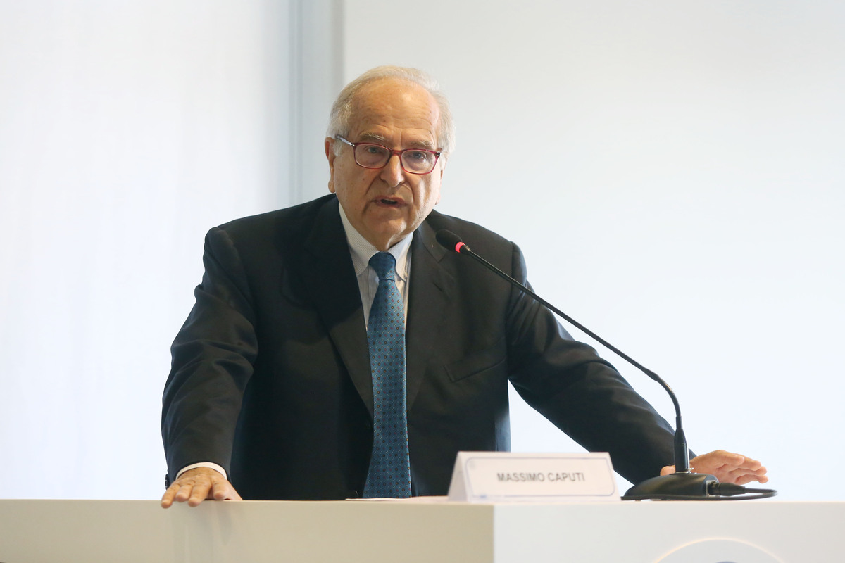 MASSIMO CAPUTI PRESIDENTE ASSOCIAZIONE MARCHI STORICI ITALIANI MASSIMO CAPUTI PRESIDENTE ASSOCIAZIONE MARCHI STORICI ITALIANI
